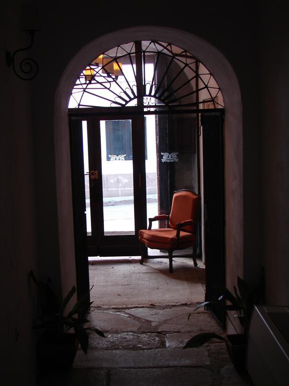 Hotel Casa Escobar & Jerez Valencia de Alcántara Zewnętrze zdjęcie
